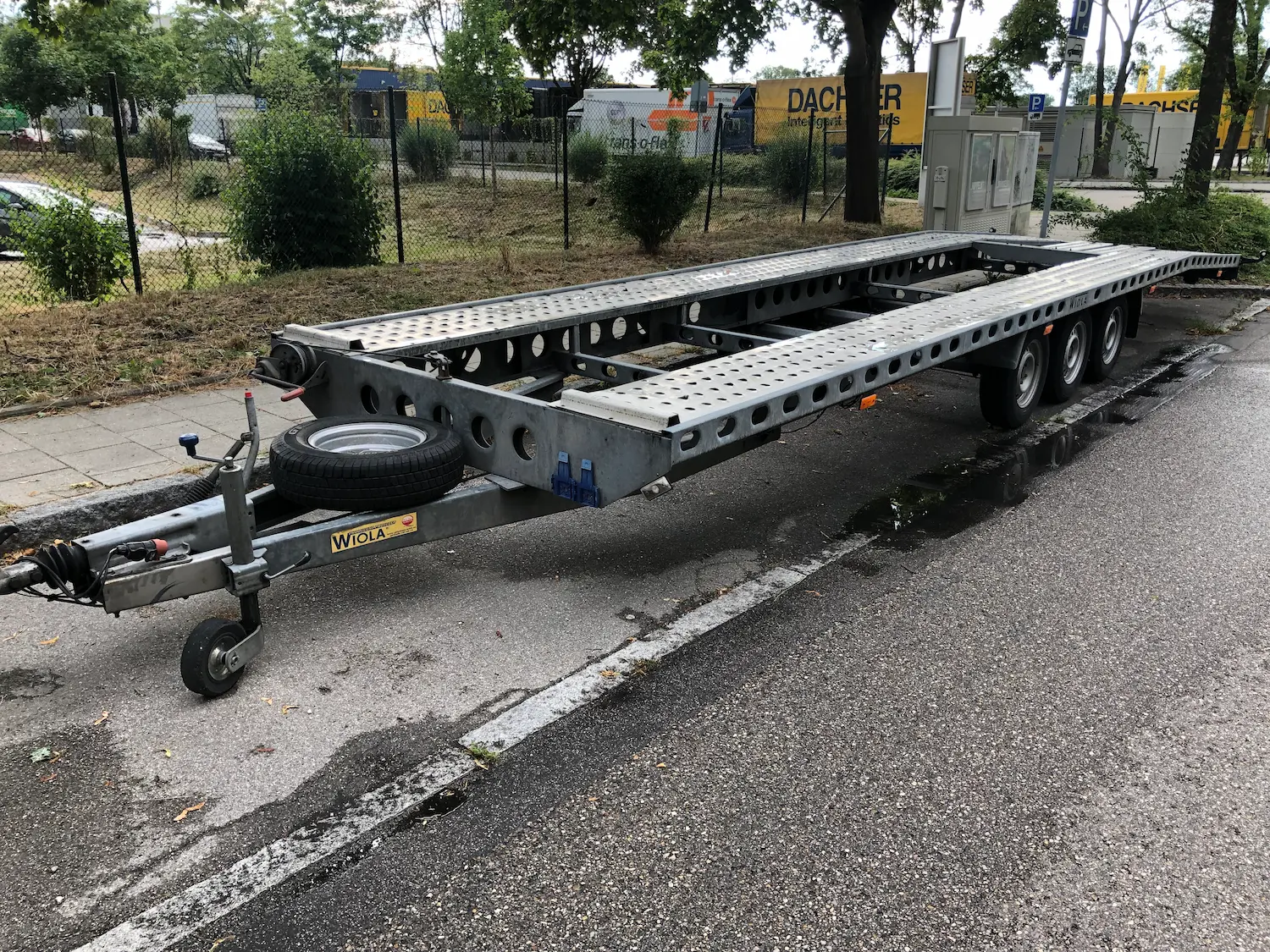 Trailer